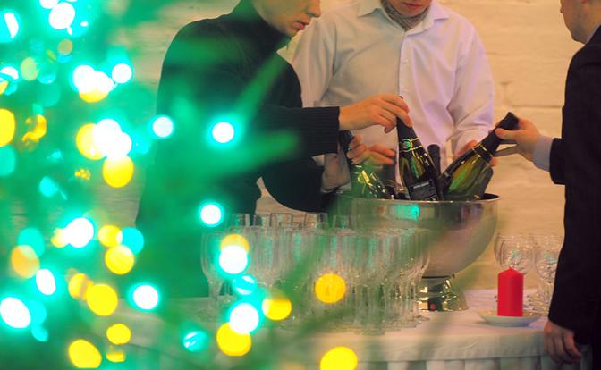 Смерть от литрбола: врач рассказала, как не погибнуть в Новый год