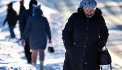 Пенсия маленькая? Можно купить себе пенсию побольше - Соцфонд предложил ни в чем себе не отказывать