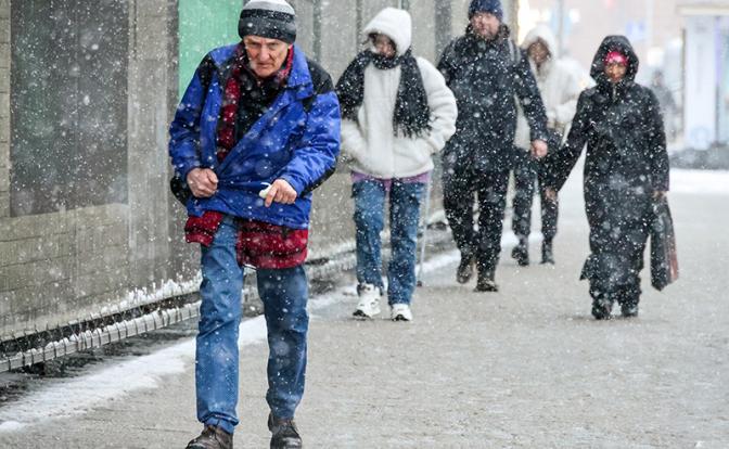 «Можно восхищаться»: в Госдуме оценили идею Онищенко о выходе на работу 2 января