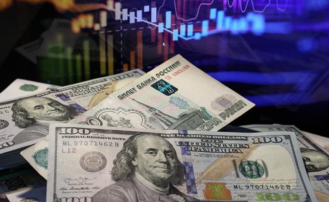 Эксперт сделала прогноз курса доллара в январе