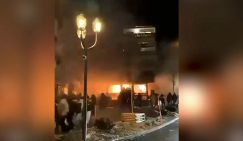 Европа встретила Новый год пожарами и погромами