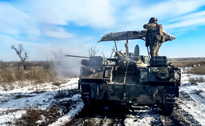 Еще одни «русские клещи»: Сырский скоро начнет «коллекционировать» «котлы», как часы