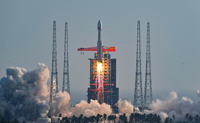 «Великий поход» Китая: как всего за сутки КНР запустил в космос три ракеты