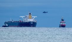 «Крутой замес»: «Теневой флот» России атакуют со всех сторон. Как отбиваться?