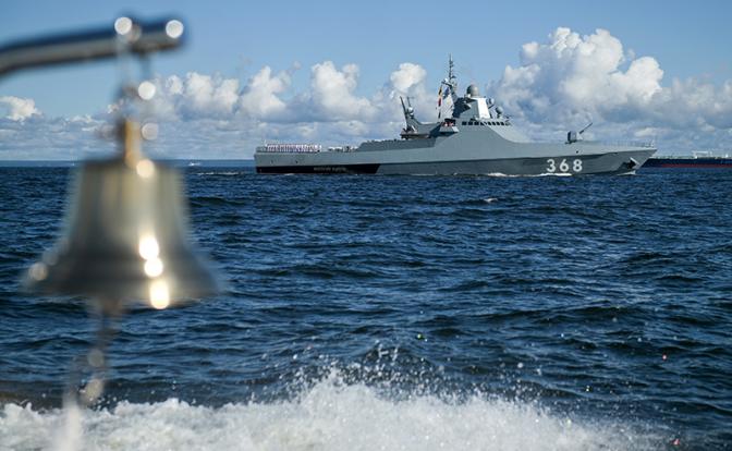 На фото: патрульный корабль "Василий Быков" проекта 22160.