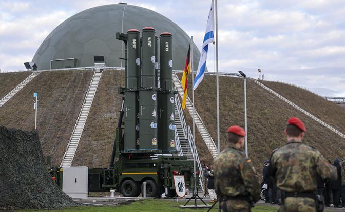 Берлин в трансе: Распиаренная американо-израильская «Стрела» оказалось не в меру туповатой