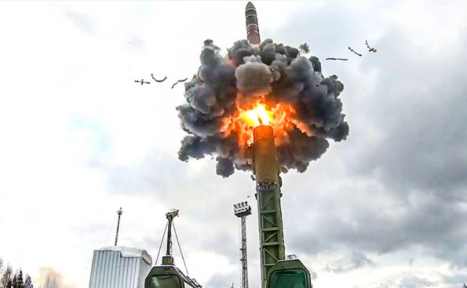 Кого угостят «Орешником». Запад понял, что удары по Львовской области адресованы ему