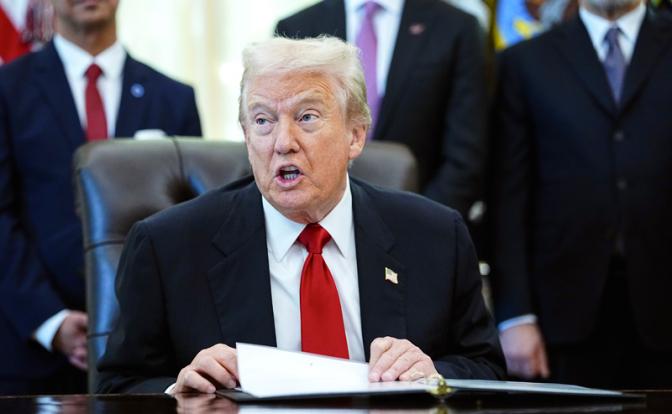 На фото: президент США Дональд Трамп.