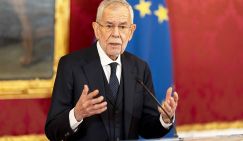 Президент Австрии назвал США государством, которое «когда-то было другом»