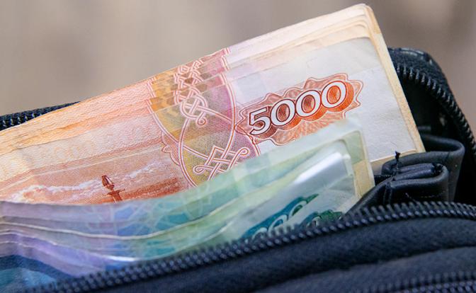 Индексация зарплаты: Госдума пытается заставить директора «жить по закону» и не жадничать