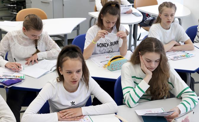 В школах России хотят сократить изучение иностранных языков