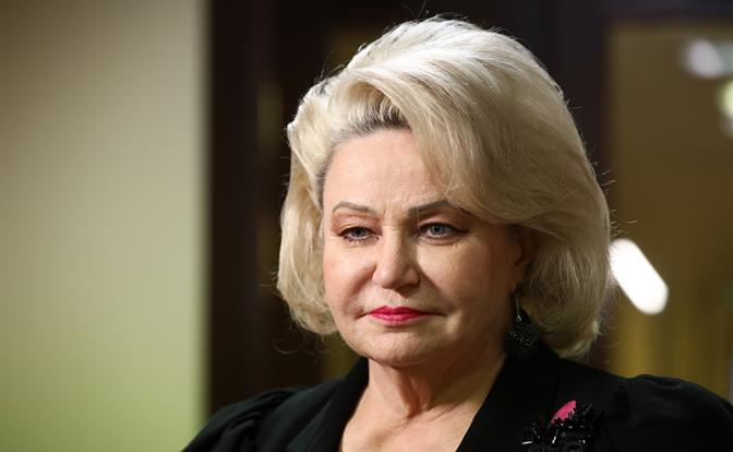 На фото: председатель комитета Госдумы по защите семьи, вопросам отцовства, материнства и детства Нина Останина