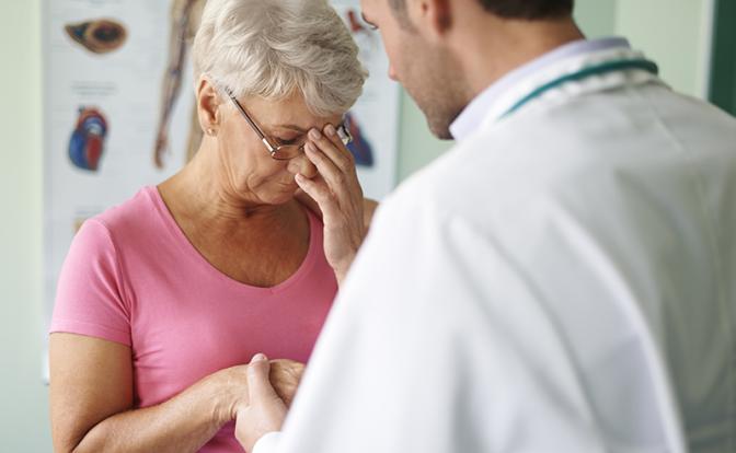 «Лицо - рука - речь»: россиянам объяснили, как распознать инсульт