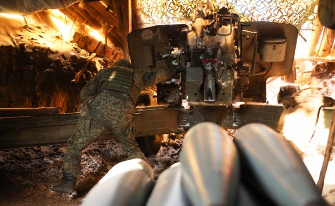 Битва за Купянск-Узловой: ВСУ в панике – врага из города выбили новые танки-“черепахи” с суперсовременной защитой