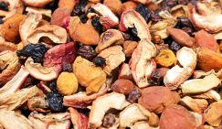 Названа полезная замена фитнес-батончикам