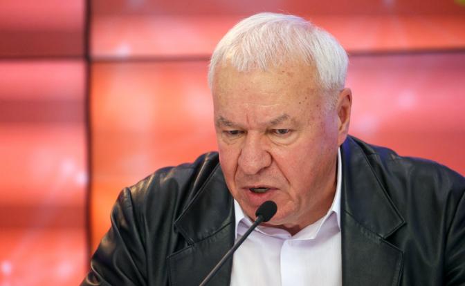 На фото: член комитета по обороне нижней палаты российского парламента, генерал-лейтенант Виктор Соболев.