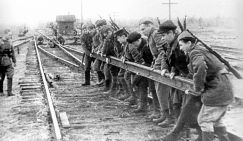 Радиограмма в Центр: «Поляки убивают русских партизан. Партизаны исчезают бесследно»