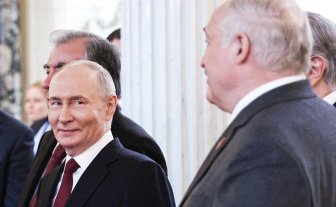 Путин и Лукашенко отказалась «целовать туфлю» Трампу в Совете мира