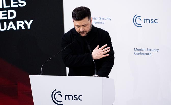 «Надо давить на Путина»: Зеленский снова ставит условия Трампу на переговорах