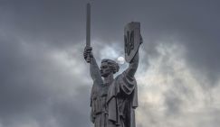 Каких варягов могут пригласить княжить в Киев