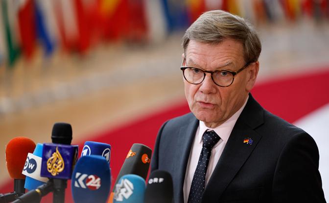 На фото: министр иностранных дел Германии Йоханн Вадефуль