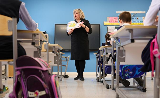 Олег Смолин, КПРФ: Агентство по борьбе с буллингом? Перестаньте лучше учителей третировать нагрузками