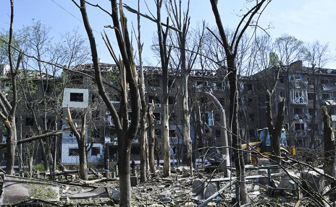 Киев всеми силами стремится превратить Краматорск в город-призрак, заявил Марочко