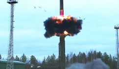 Жизнь без СНВ. Договор об ограничении стратегических вооружений нужен тому, кто слабее