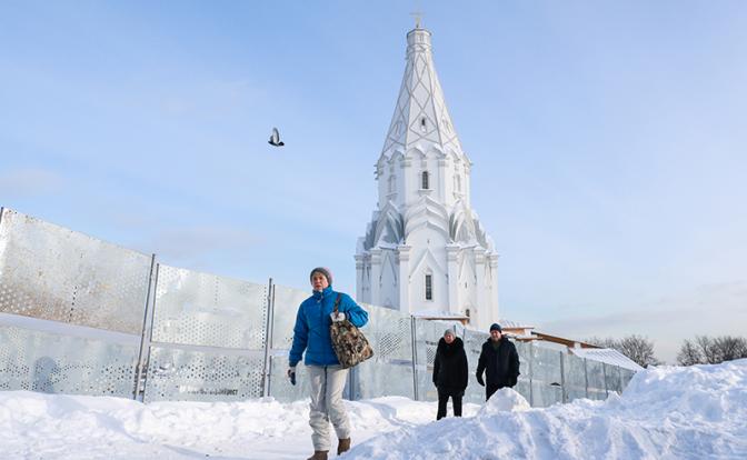 Стало известно, когда будет пик обрушившегося сегодня на Москву снегопада