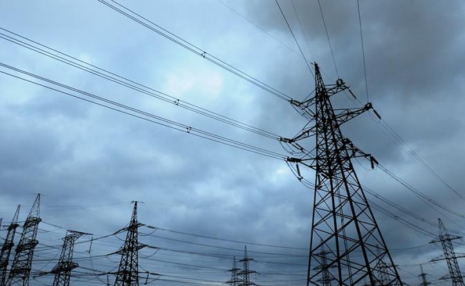 «Фельдшер вырвет провода!»: Венгрия и Словакия отключили Киев от розетки