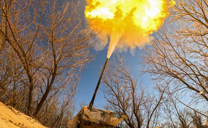 «Крынки 2.0» на берегу Волчьей: Сырский продолжает самый идиотский «наступ», но Зеленскому нравится 