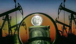 Эксперт разобрал все сценарии для нефти и рубля после начала войны в Иране