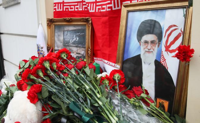 Американист сообщил о непопулярной версии убийства Хаменеи