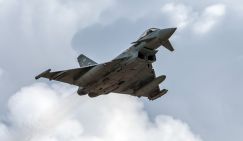 Как во Вьетнаме: Озверевший от «Эпической ярости» Трамп обещает непокорному Ирану «ковровые» бомбардировки