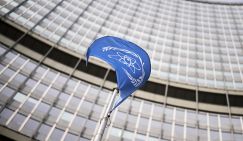 Тень доллара над реактором: для США атомный рынок важнее, чем оказание поддержки Киеву