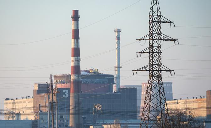 На фото: вид на Запорожскую атомную электростанцию (АЭС).