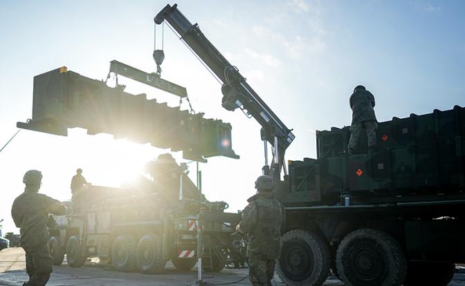 Иран лишает Зеленского последнего щита: ПВО Украины не знают, чем сбивать «Искандеры»