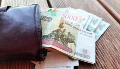 «Врут как дышат». Средняя зарплата в России за месяц выросла на 40 тысяч - до 138 тыс. рублей. Кто поверит?