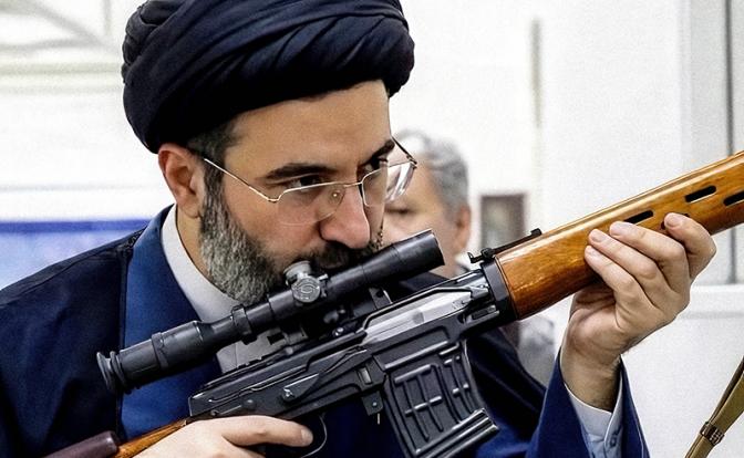 На фото: новый Верховный лидер Ирана Моджтаба Хаменеи