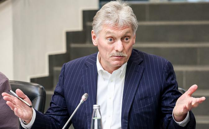 В Кремле раскрыли, с чем связано ослабление санкций со стороны США