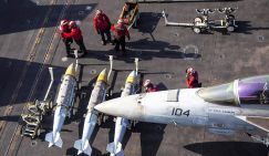 Стресс-тест провалили: Трамп дуркует, ракеты кончаются, генералы думать не хотят