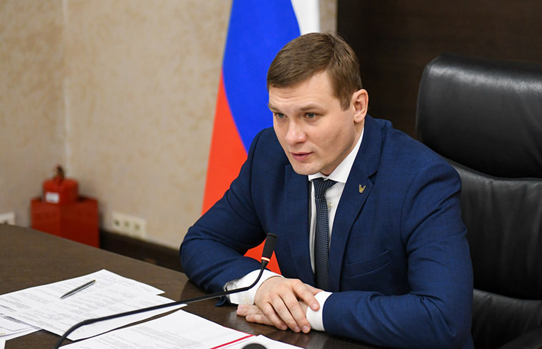 На фото: глава Хакасии Валентин Коновалов