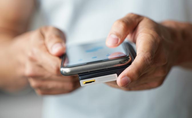 Тёмная история с «белыми списками»: Западные санкции — детский лепет в сравнении с деятельностью наших чиновников по удушению России