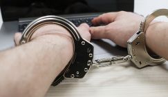 Ворью во власти стелют соломки на будущее? Журналистам хотят запретить называть обвиняемых обвиняемыми