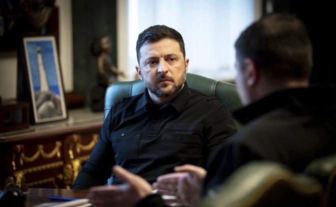 На фото: президент Украины Владимир Зеленский и  руководитель Офиса президента Украины Кирилл Буданов