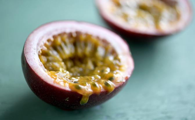 Известный фрукт может замедлять развитие болезни Альцгеймера