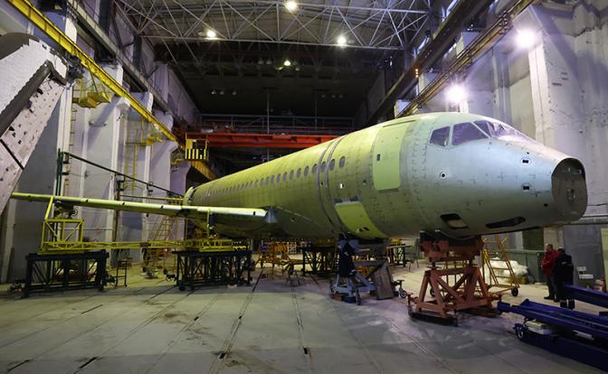 «Суперджет-100» улетел в Индию, в России не получается поставить на крыло даже кукурузник