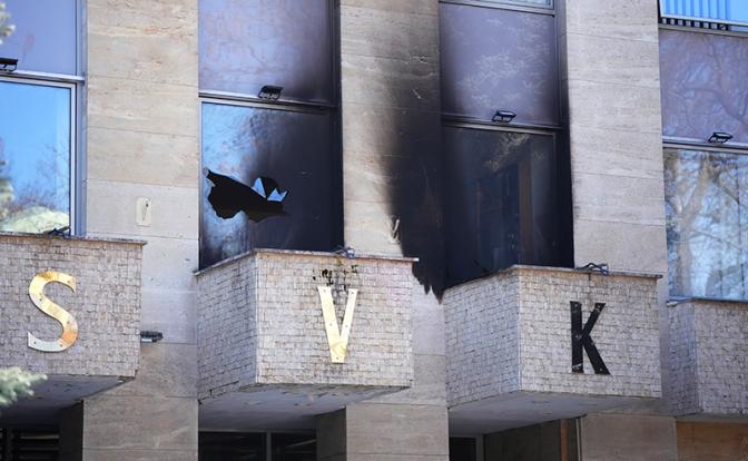 На фото: последствия нападения на здание Русского дома, 26 марта