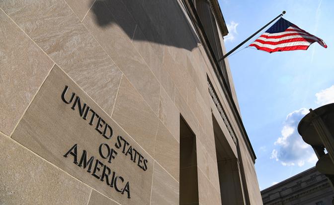 «В большой беде»: в США сделали заявление о возможном ядерном ударе по Ирану