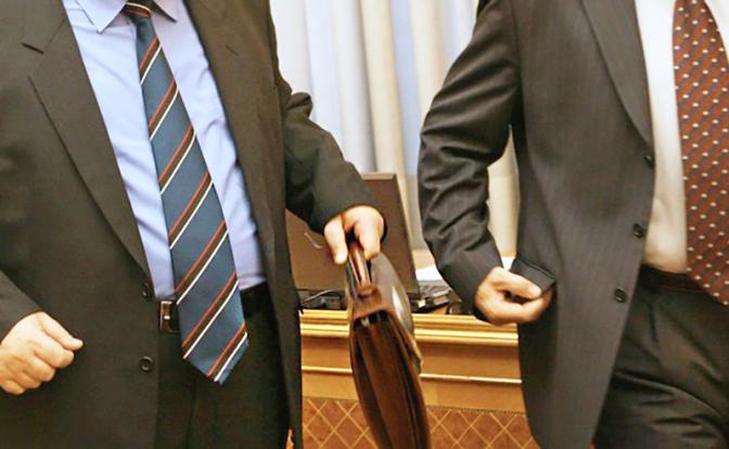 СМИ сообщили о готовящемся «губернаторопаде» в России